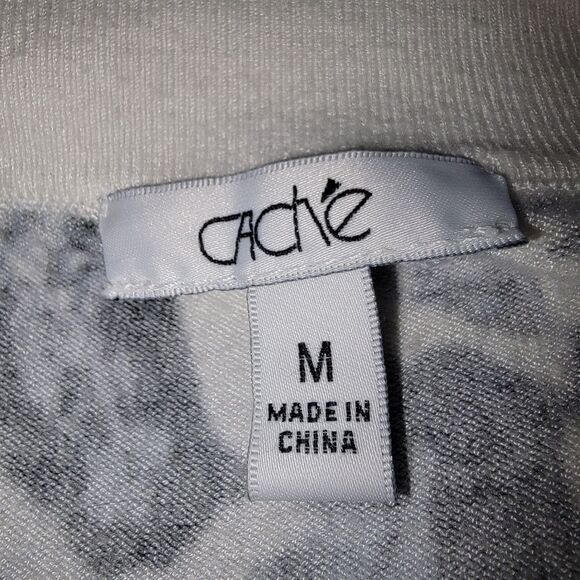 Cache Leopard Print Rhinestone Embellished Knit Cardigan Size Medium - Picture 5 of 8